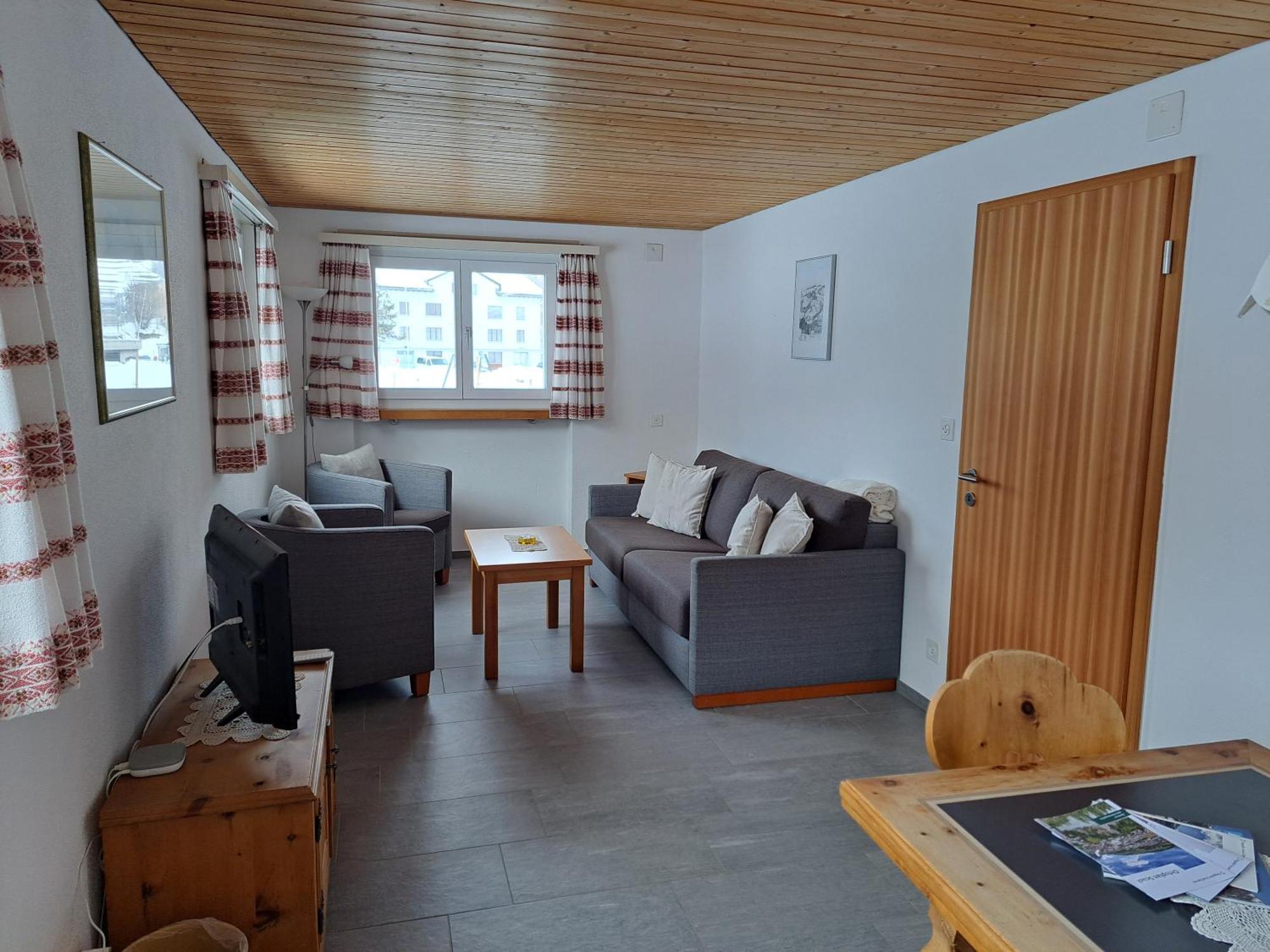 Haus Am See Tarasp Bagian luar foto